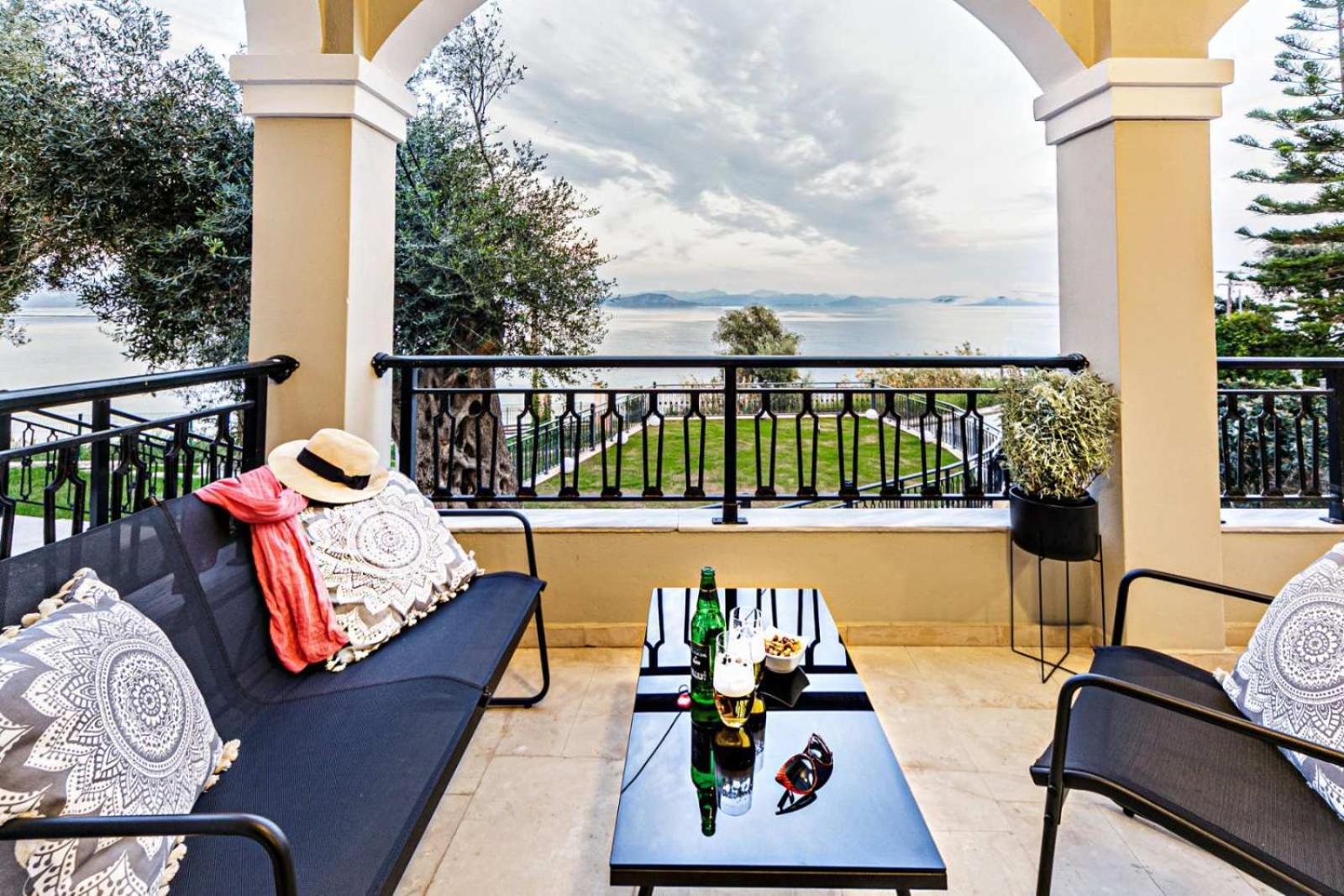 Chill Out Solea * Corfu (city)